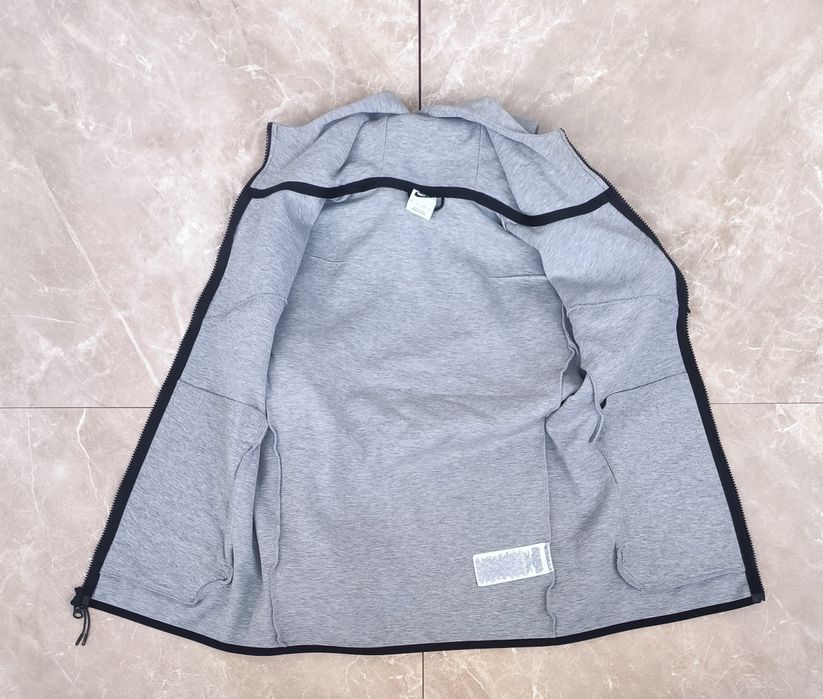 Nike Tech Fleece размер XS