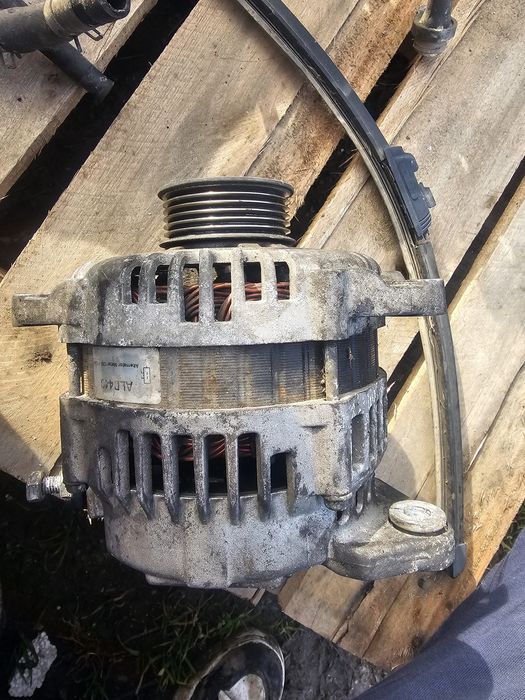 Alternator Nissan Murano 3.5i An 2005