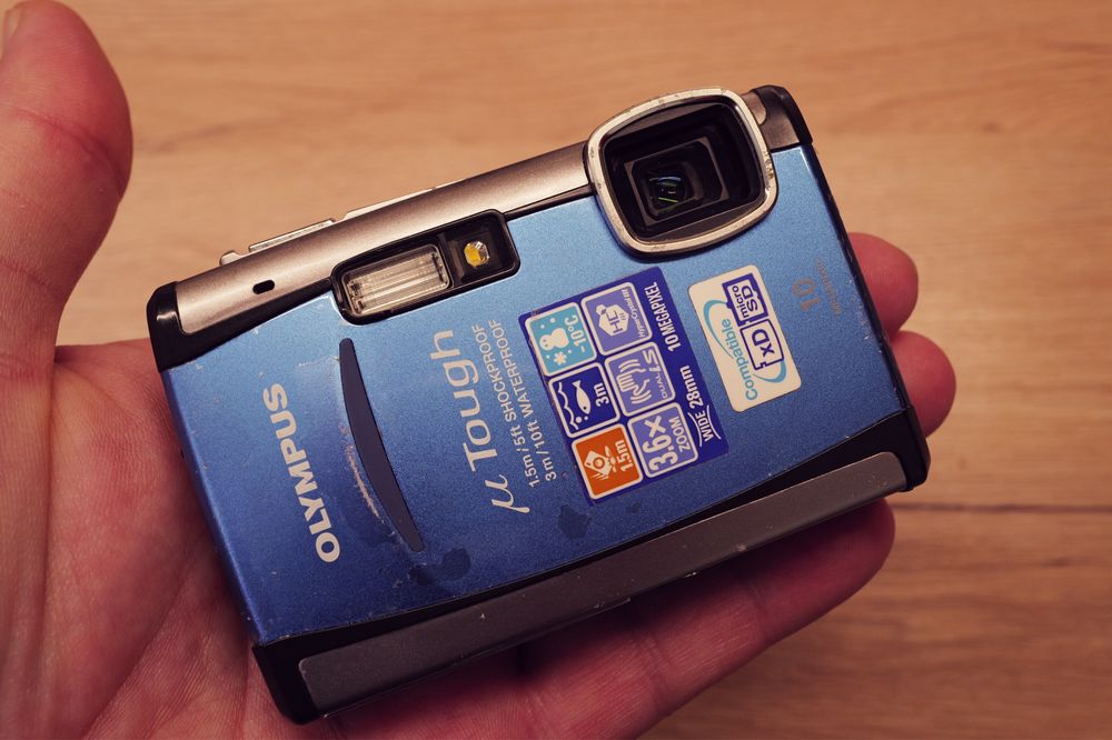 Aparat foto Olympus TOUGH 6000 digital Waterproof shock digital
