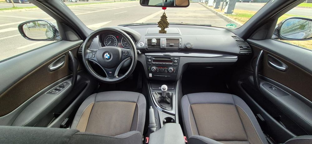 BMW SERIA 1,model 118 i,E87, fabr.2011, 2.0 benzina,143 cai euro 5, 3500 euro.neg.