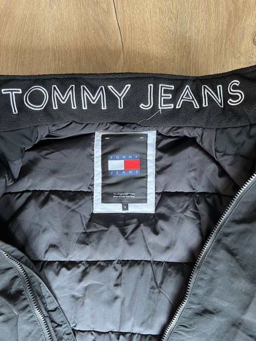 Яке Tommy Jeans !!!