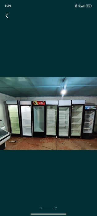 Продам витринный холодильники