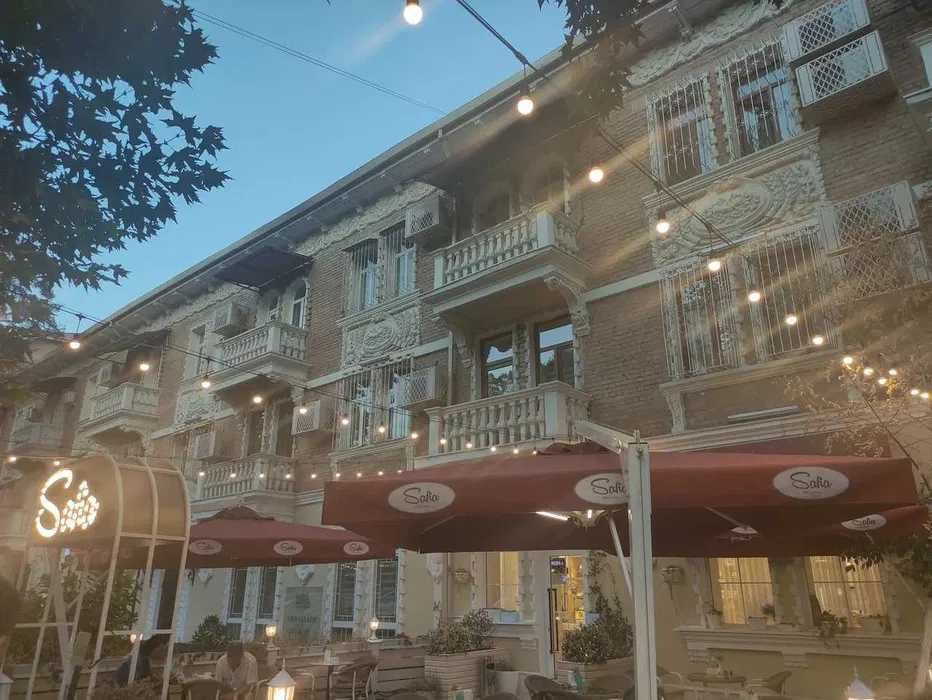 В Генеральских домах 3/2/3 78м2  Шота Руставели,Океан,Гост.Россия