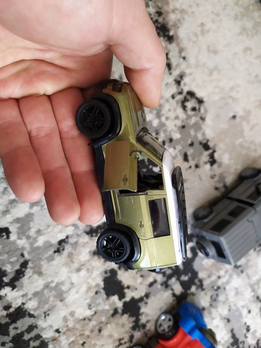 Лот играчки 10 броя