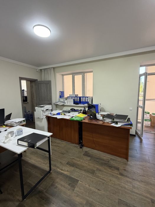 Продам коммерческое помещение 95 кв м