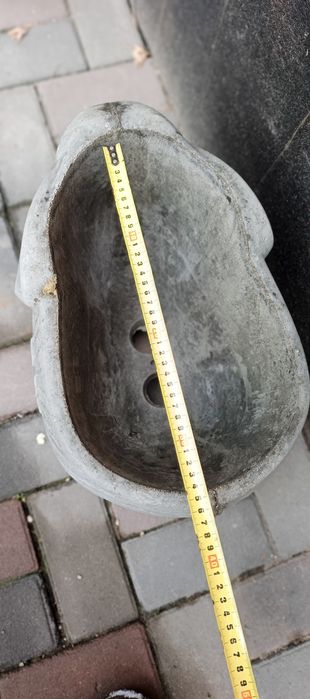 Садовый горшок для цветов.