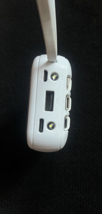 Паурбанк на 20000mAh