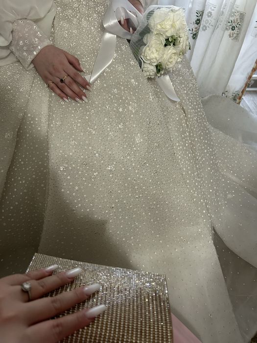 Свадебное платье, продам