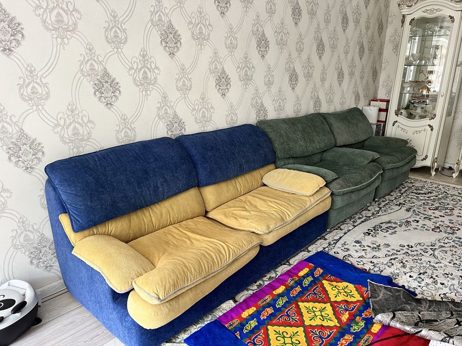 Диван для гостиной