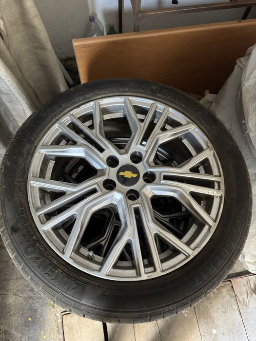 Продам диски с резиной