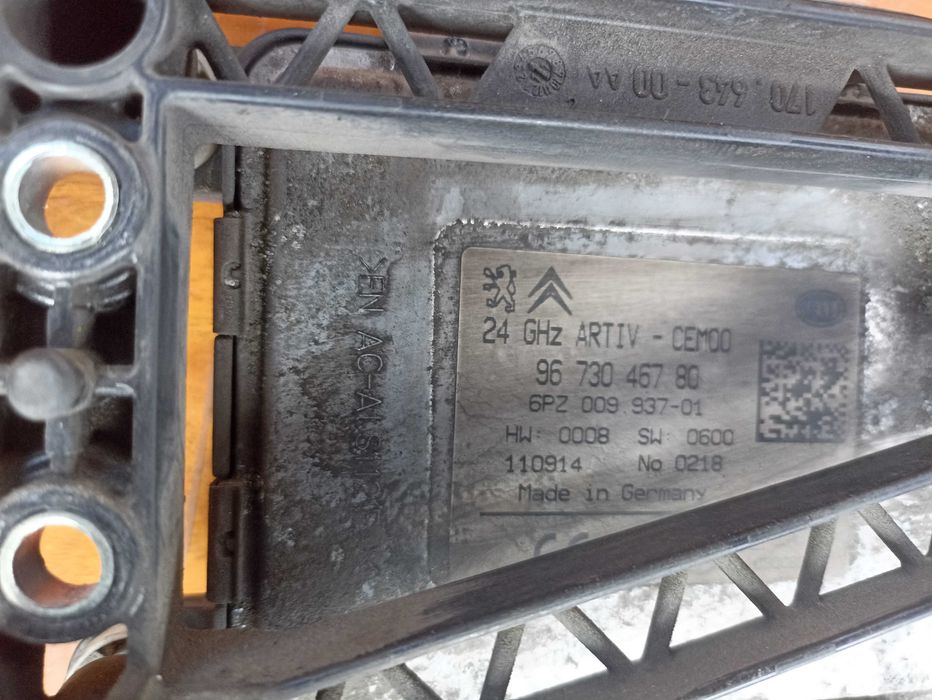 Модул паркинг и дистанция Пежо  / Peugeot 3008, 5008 - 96730467..