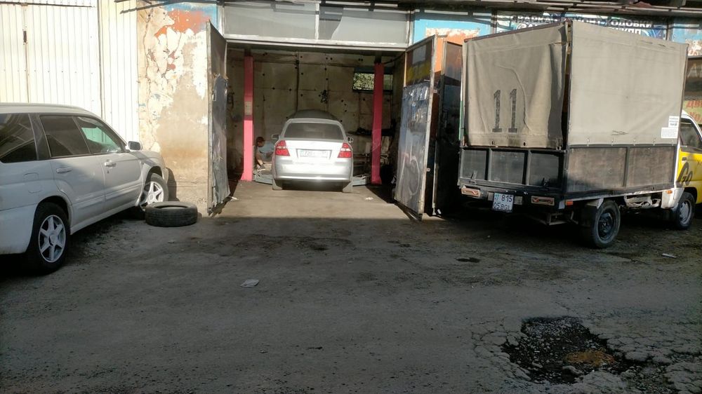 Сдам бокс с подьемником