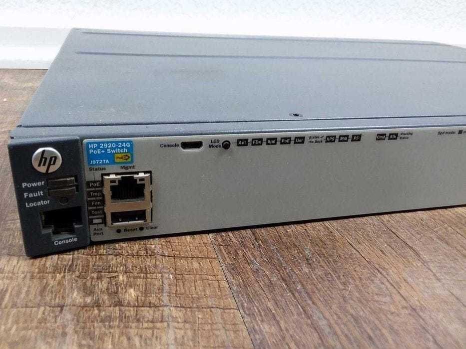 HP 2920-24G-POE+ Switch (J9727A), Gigabit, complet, functional