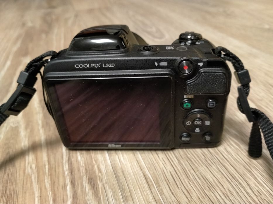 Фотоаппарат цифровой