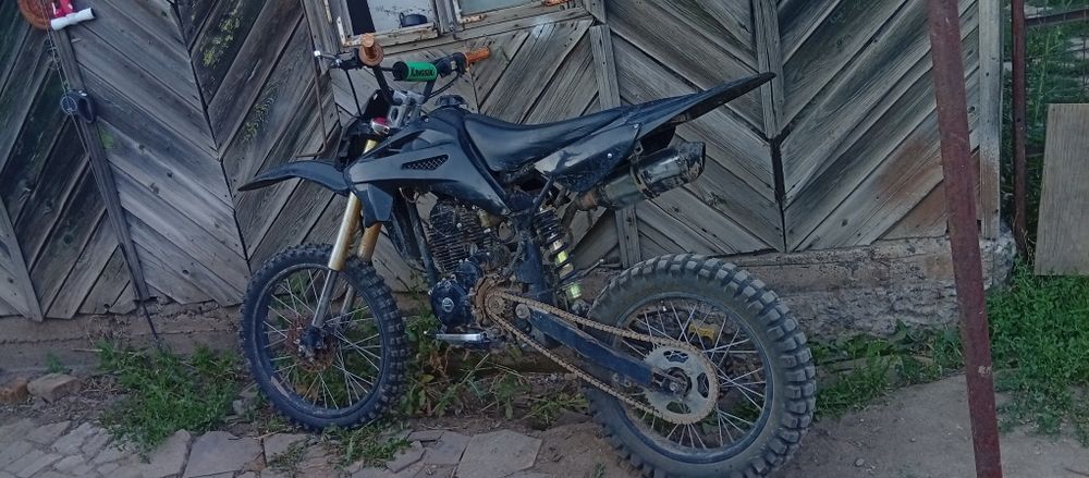 Продам питбайк 150 куб.