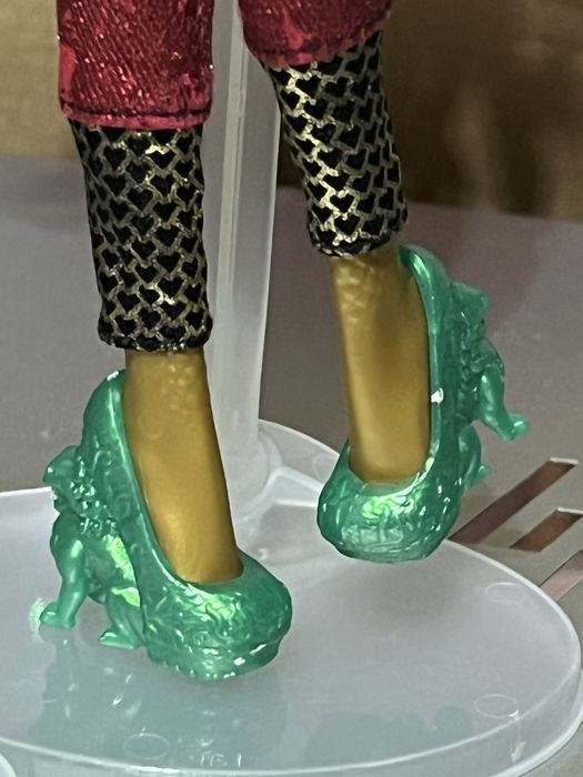 Кукла Monster High Jinafire Long New Scaremester