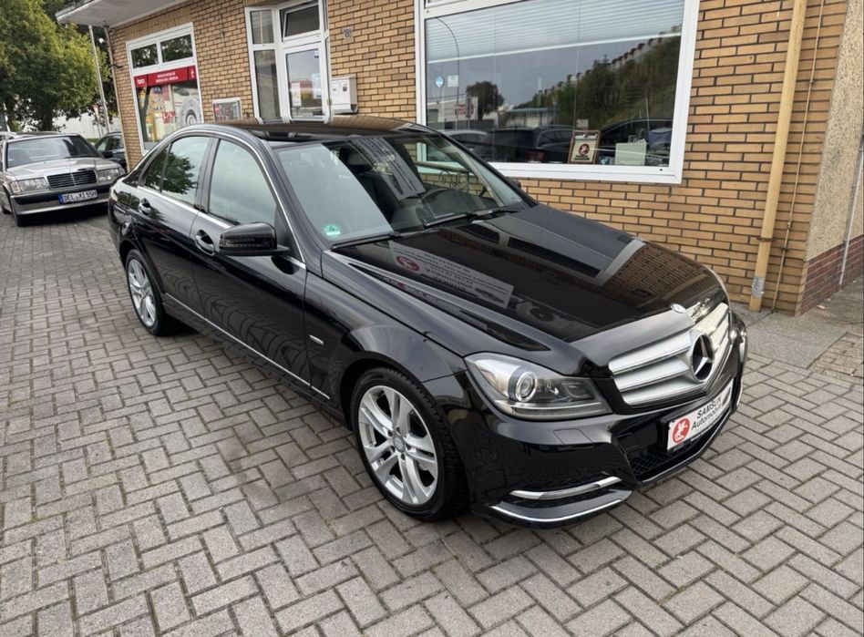 MERCEDES-BENZ C-Class 0 — imagine 3