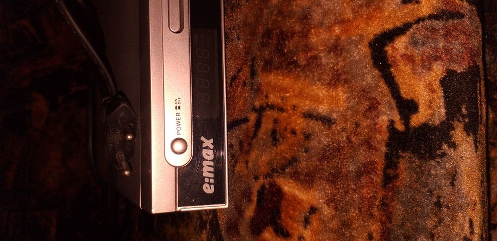 Домашно видео E:max