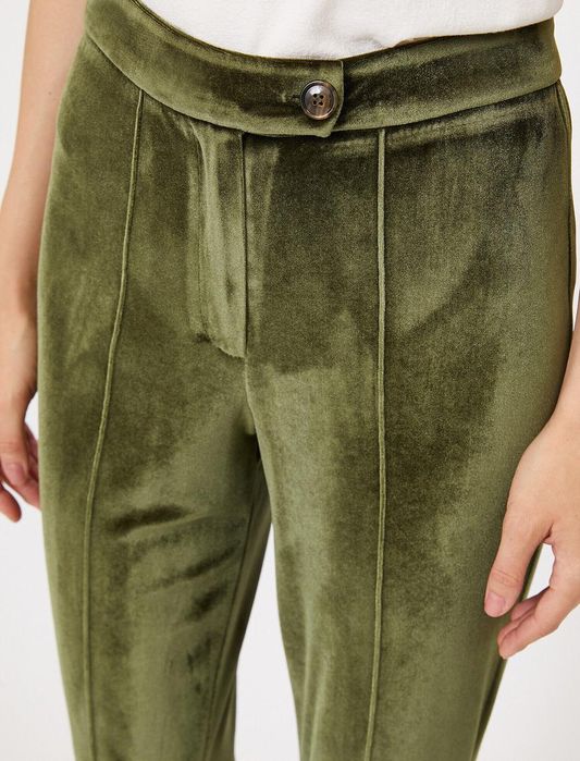 Роскошный костюм! Новый!