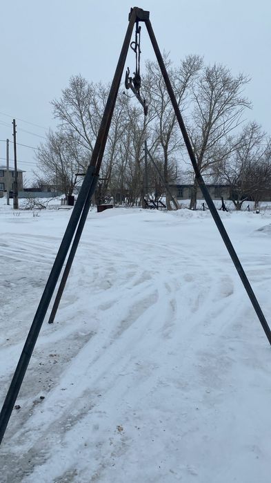 Трехножка для разделывания скота