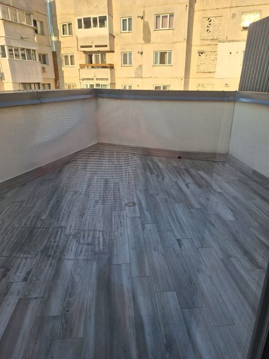 Persoana fizica inchiriez penthouse