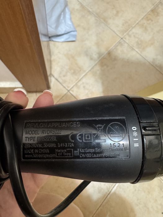 Четка за изправяне Revlon