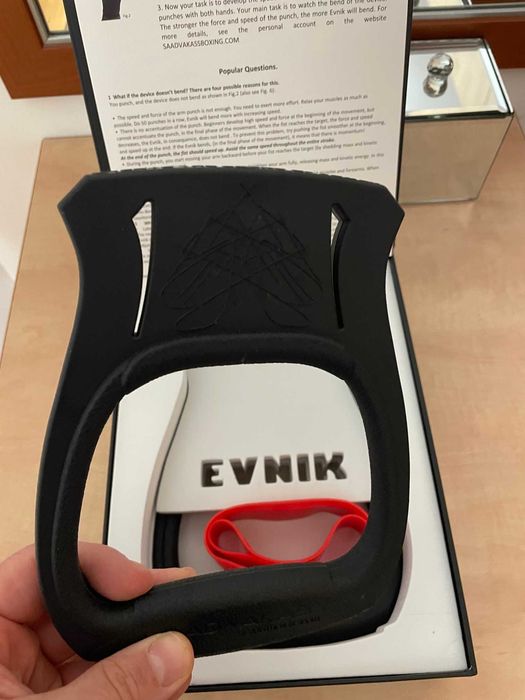 Евник-2 black dragon – тайното оръжие на професионалните бойци