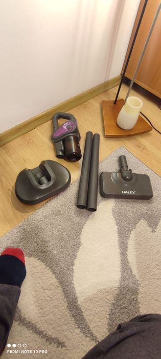 Vând aspirator Haley  UV de pat antiacarieni că NOU