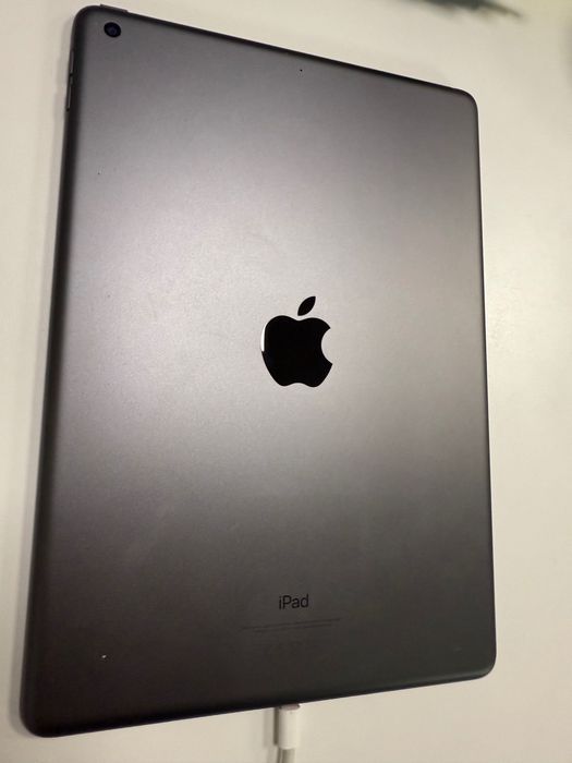 Ocazie! 94% baterie - Apple iPad gen 9