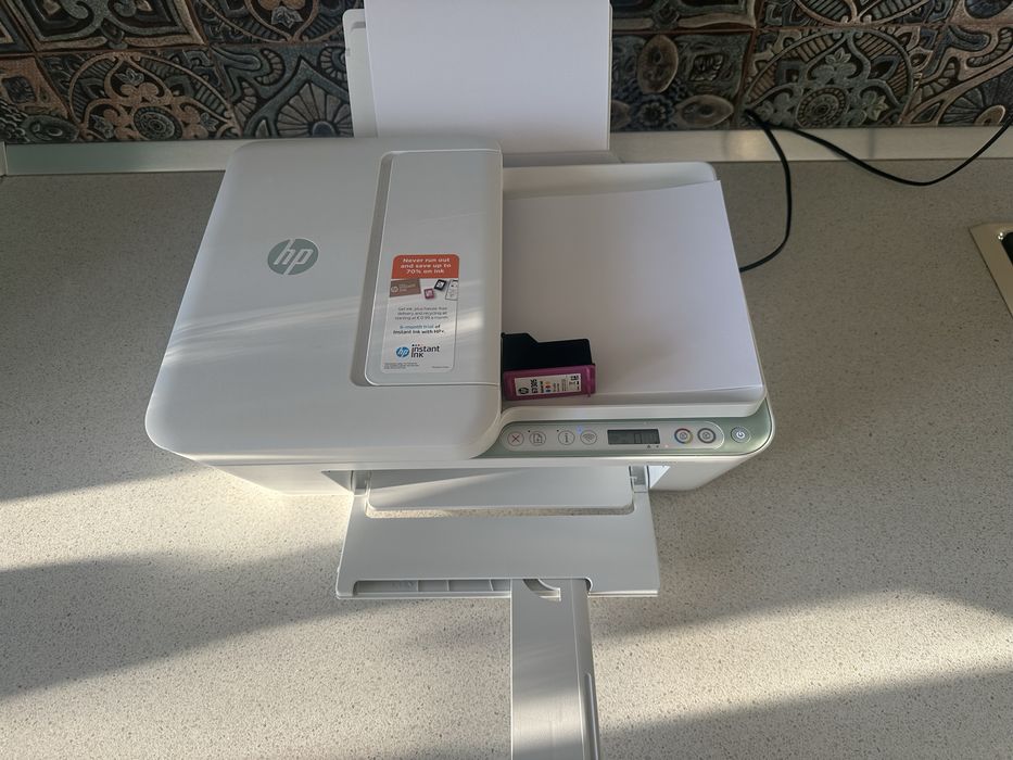 Vand imprimanta HP DeskJet 4122e