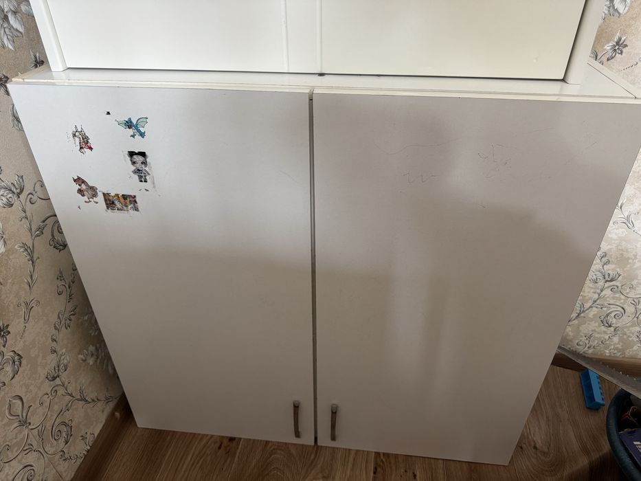 Шкафчик мини подвесной