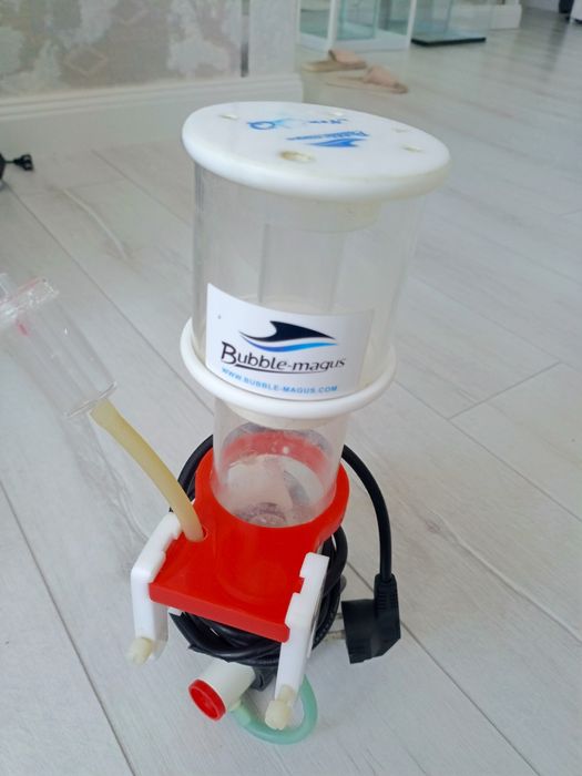 Продам скример пенник для морского аквариума