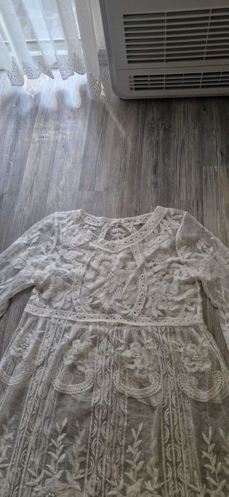 Плажна рокля RESERVED