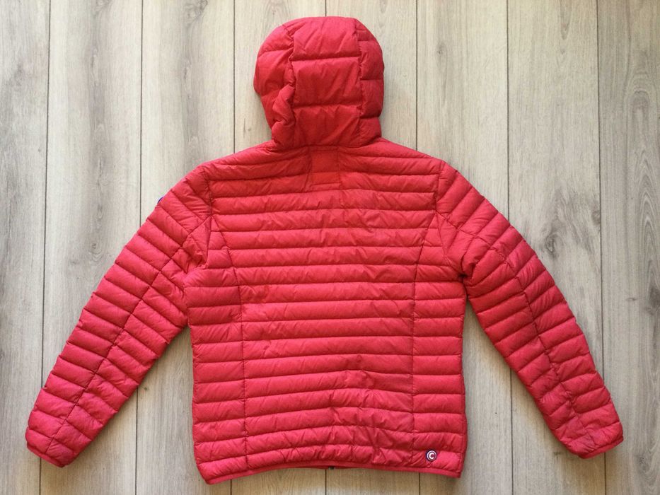 НОВО оригинално червено пухено яке COLMAR размер 56 / XL от Италия