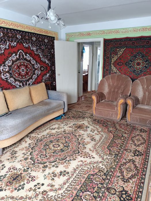 Продам 3хкомн квартиру в центре
