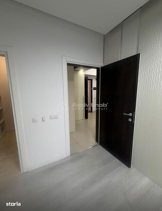 2 camere Sisesti elegant renovat cu loc de parcare