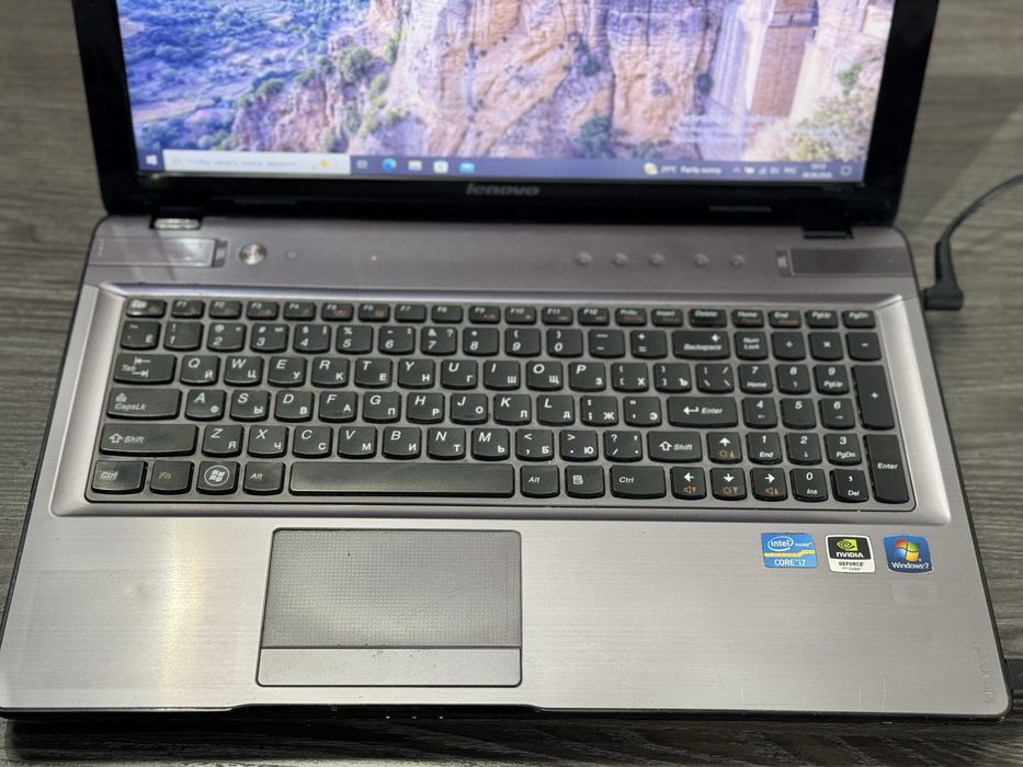 Ноутбук lenovo y570