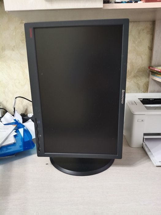 Монитор Lenovo 19" HDMI