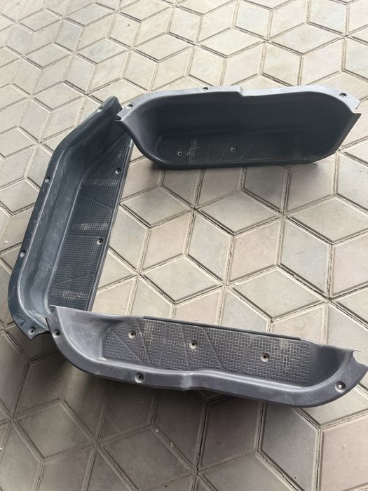 Продам комплект на Делику