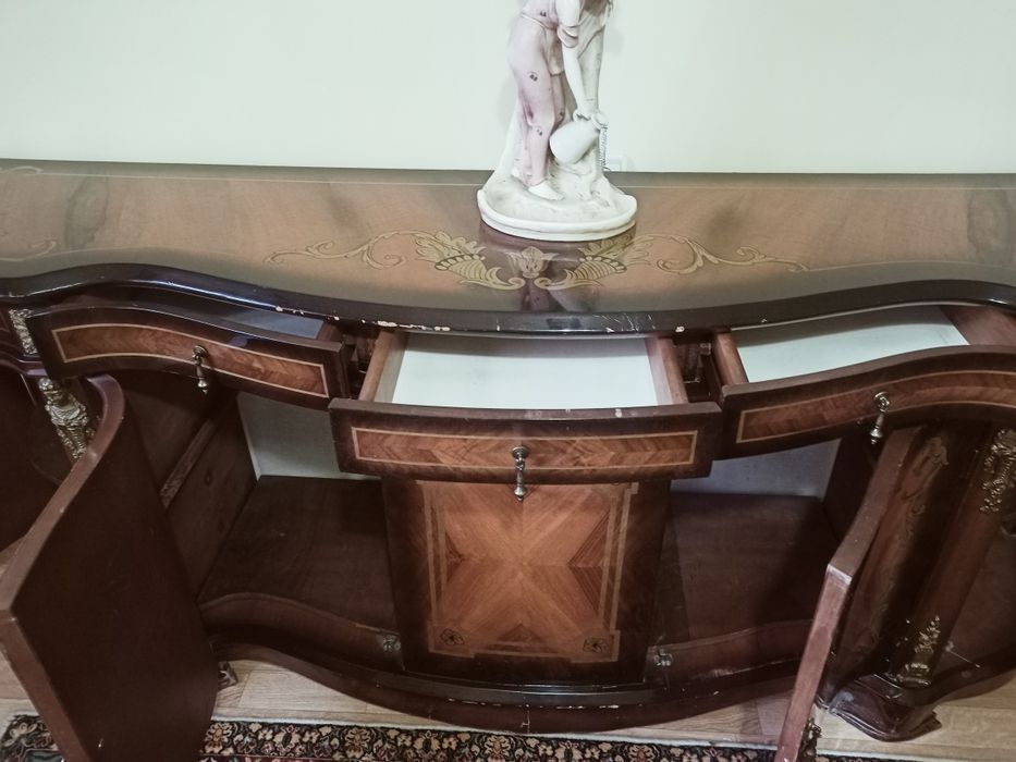 Продается деревянный комод