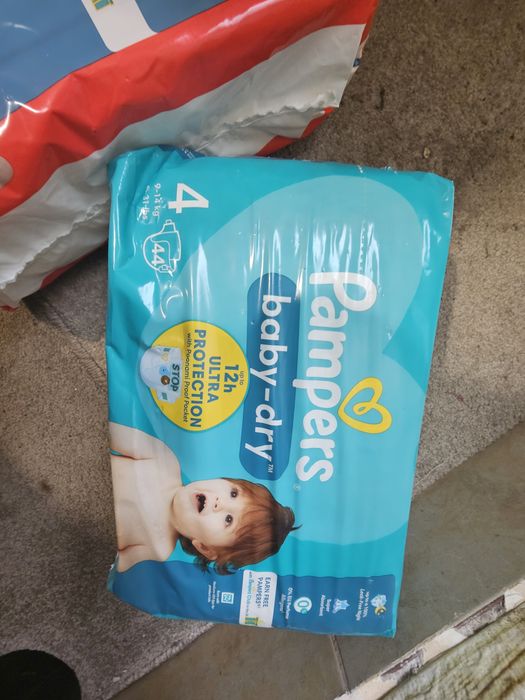 Памперси Pampers 3 и 4