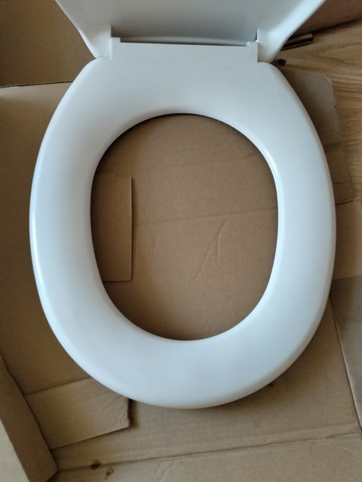 Vind 2 capace wc noi