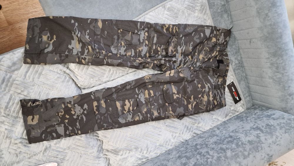 Костюм камуфляжный,горка.