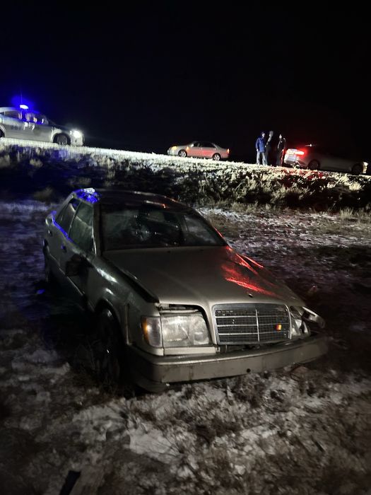 Мерседес 2.2 1995 аваринный