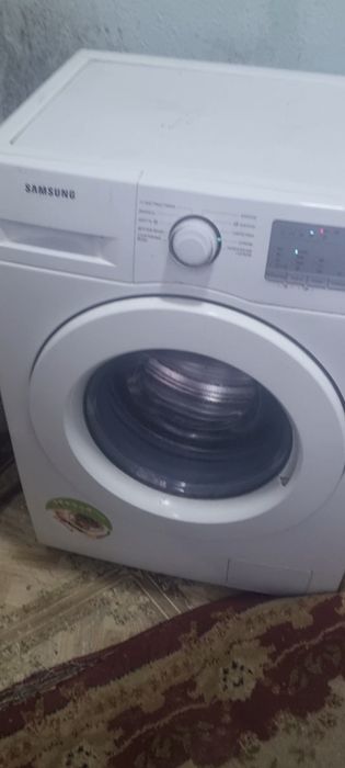 Срочно продам стиральная машинка самсунг