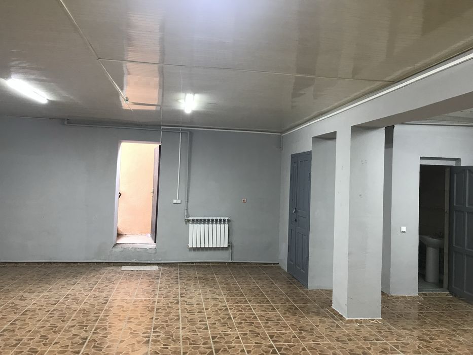 Сдаётся цокольное помещение