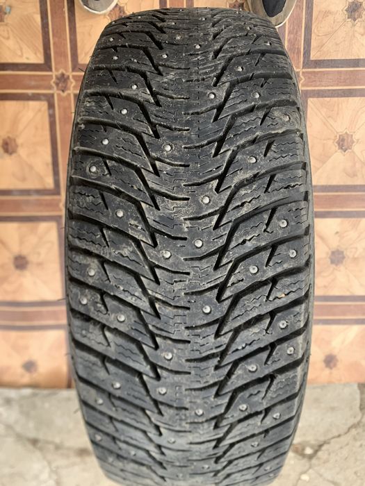 Шипы шины продам отличное качество