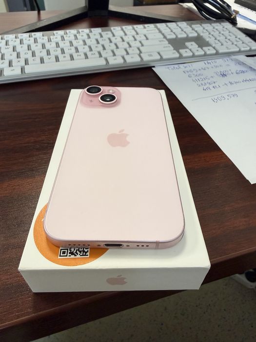 Iphone 15, pink 256 GB