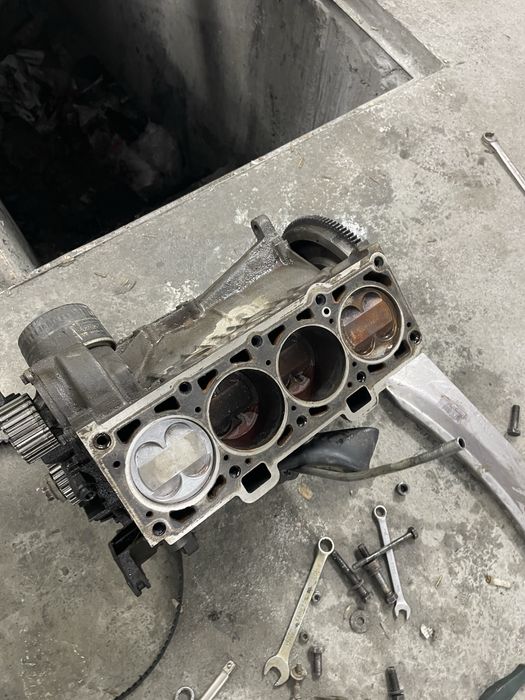 матор  ваз лада 2110