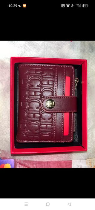 Нов портфейл в цвят бордо